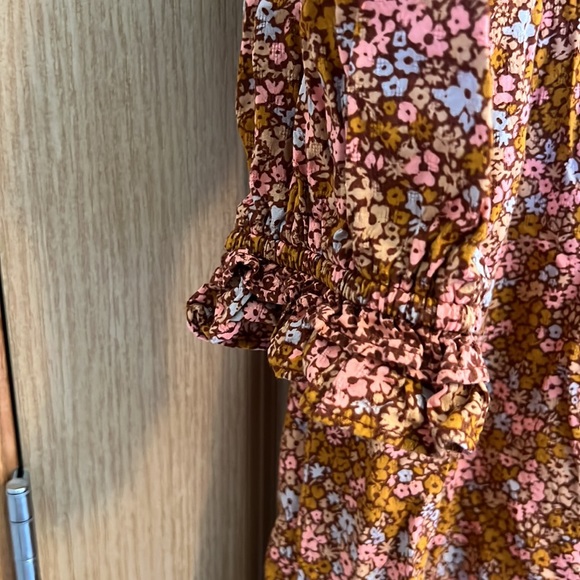 Universal Thread XS floral button front dress with pockets - Picture 3 of 6